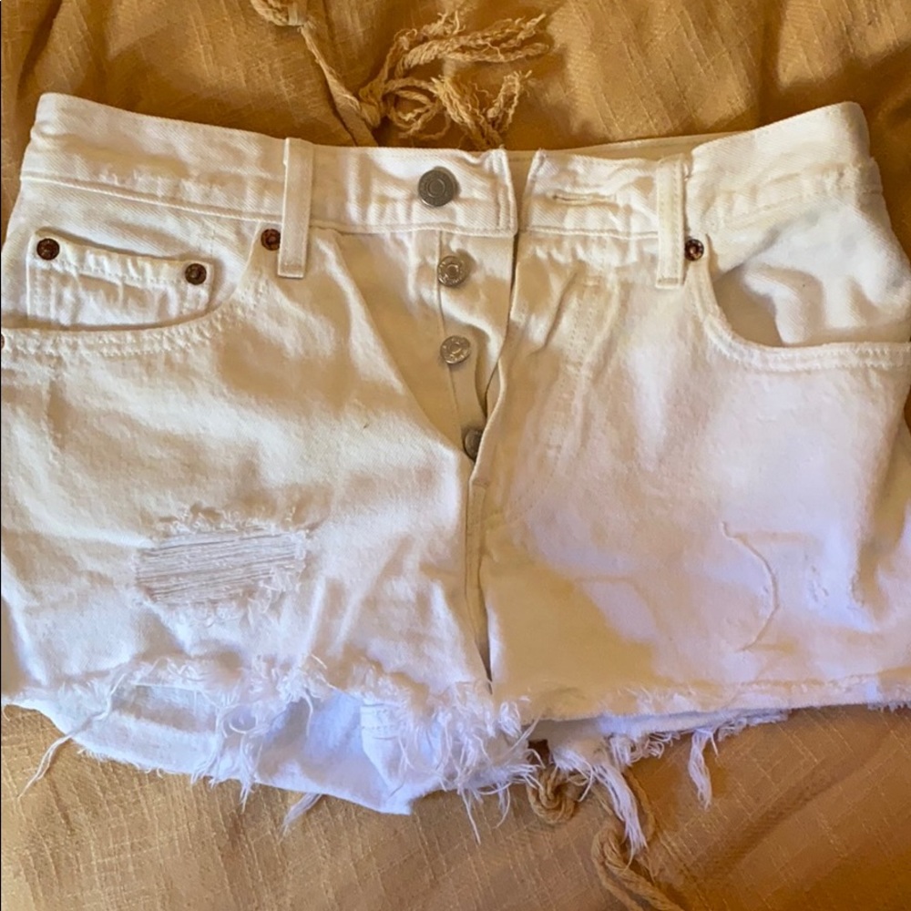 White Levi shorts